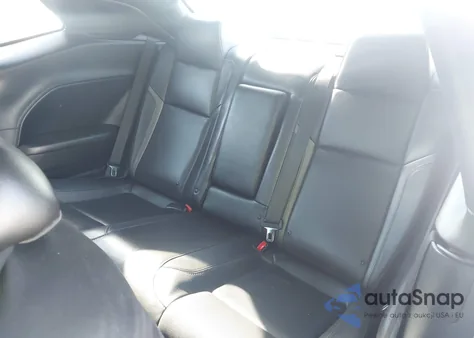 2018 Dodge Challenger Sxt Plus z USA, uszkodzony, nr VIN 2C3CDZAG7JH333962